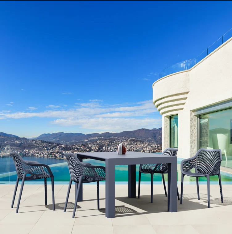 Asherton 4 - Person Patio Dining Set with Extendable Rectangular Table